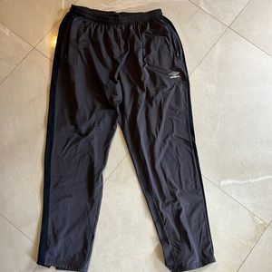 Umbro to mens pants XL